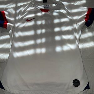 NEW Nike Breathe USA ONE NATION ONE TEAM White Soccer Jersey Slim Fit